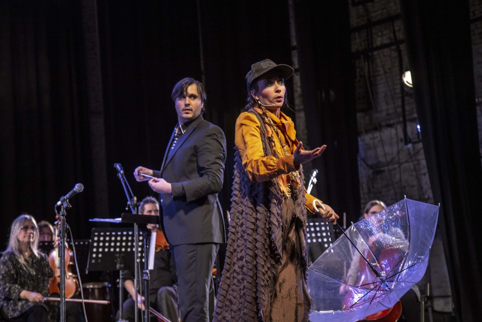 516637 | Clara Bartolini + Agustín Tamagno + Orquesta de Cámara Municipal en La Comedia - Sec. de Cultura y Educación (Guillermo Turin Bootello)