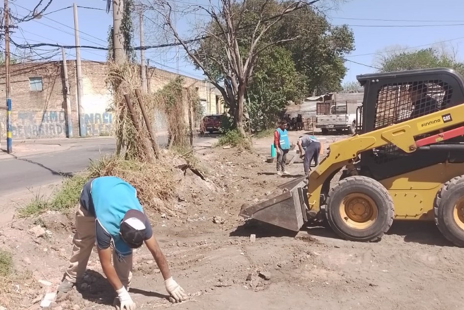527750 | Recuperación de espacio público en Formosa y Juan José Paso - Secretaría de Ambiente y Espacio Público