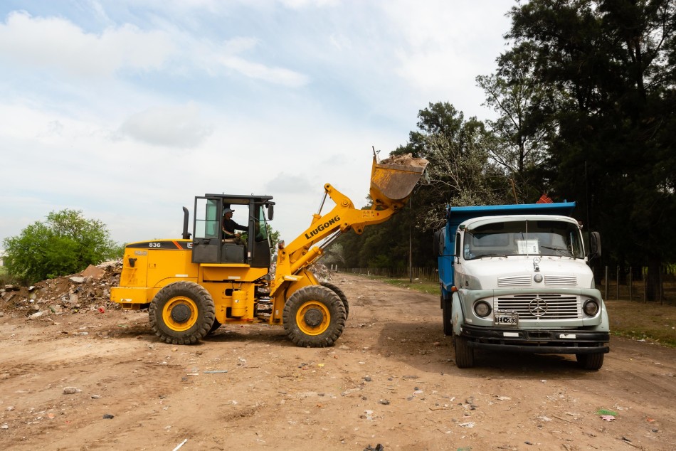 529329 | Recuperación de un punto crónico de arrojo de residuos en zona noroeste - Secretaría de Ambiente y Espacio Público (Juan Pablo Allegue)
