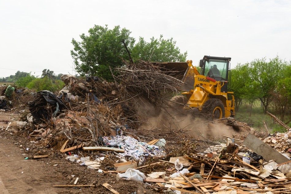 529326 | Recuperación de un punto crónico de arrojo de residuos en zona noroeste - Secretaría de Ambiente y Espacio Público (Juan Pablo Allegue)