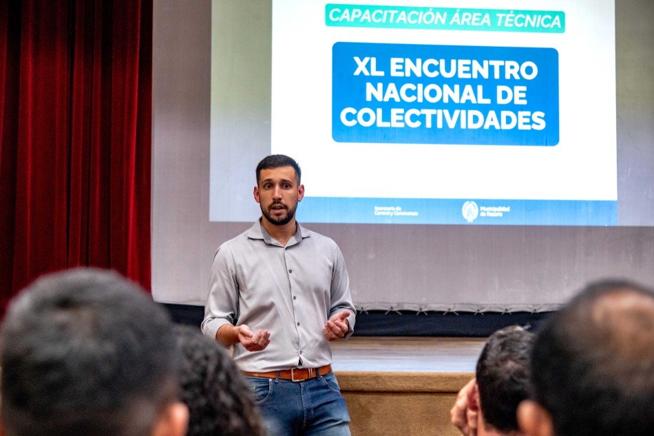 533047 | Capacitación colectividades - Subsecretaría de Comunicación Social (Marcelo Beltrame)