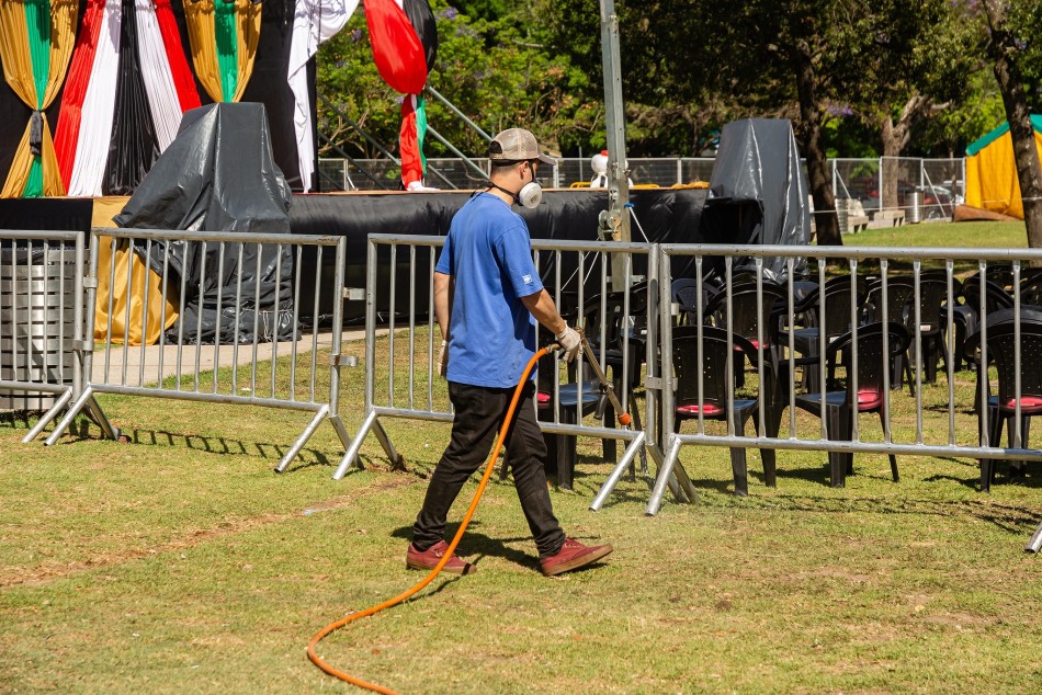 536542 | Operativo de fumigación en el Parque Nacional a la Bandera por Colectividades - Secretaría de Ambiente y Espacio Público (Juan Pablo Allegue)
