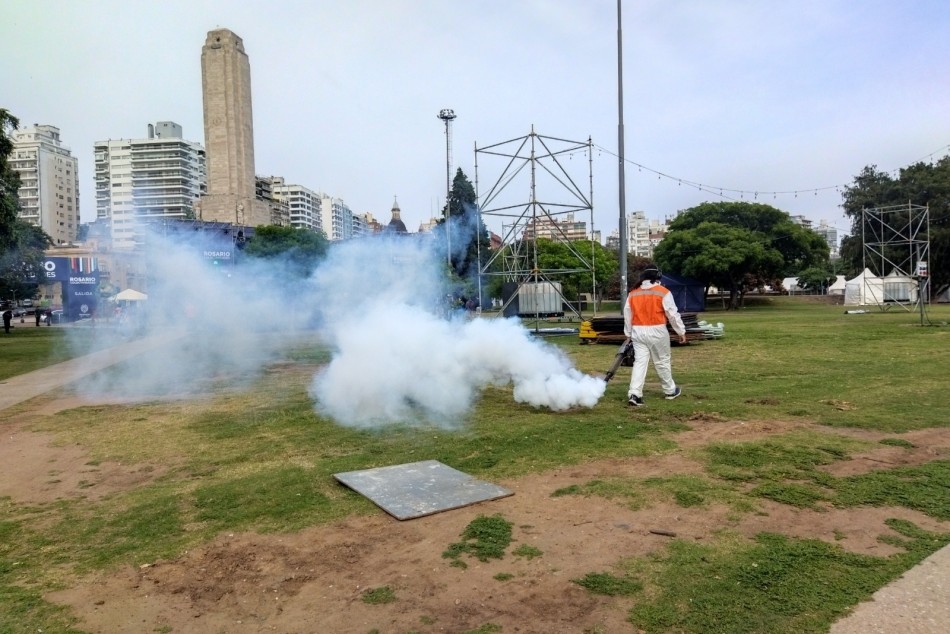 536950 | El municipio refuerza la fumigación en el predio de Colectividades  - Secretaría de Ambiente y Espacio Público