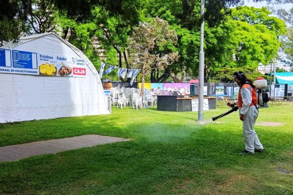 536960 | El municipio refuerza la fumigación en el predio de Colectividades  - Secretaría de Ambiente y Espacio Público