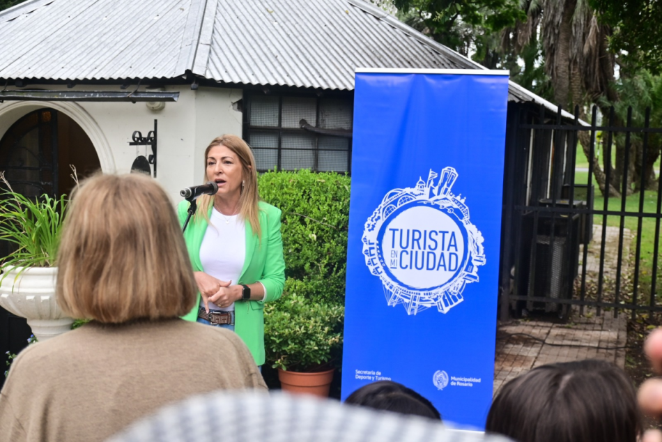 543046 | Alejandra Mattheus, presente en el cierre de año de Turista en mi Ciudad - Guillermo Buelga