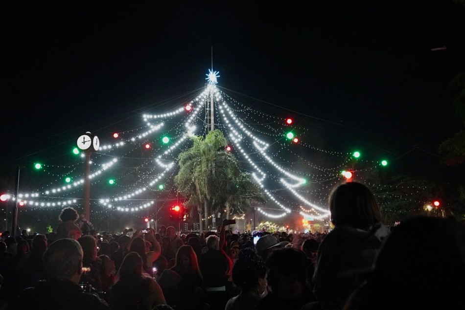 544079 | Encendido arbolito Oroño y Pellegrini - Silvina La Calamita