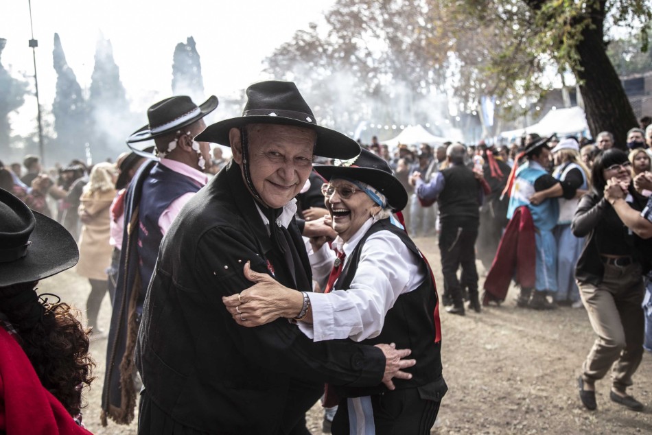 584992 | Día de la Bandera - Guillermo Turin Bootello