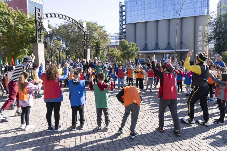595681 | Bicicleteada - Estación Embarcadero - Sec. Cultura y Educación / Silvina La Calamita