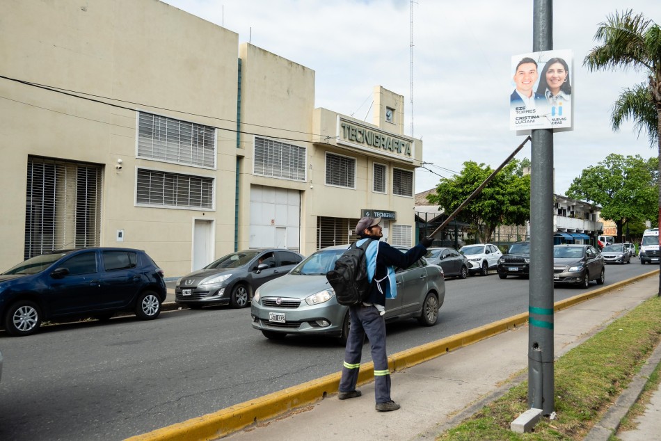 623010 | El municipio realiza el operativo de limpieza post elecciones - Secretaría de Ambiente y Espacio Público (Juan Pablo Allegue)