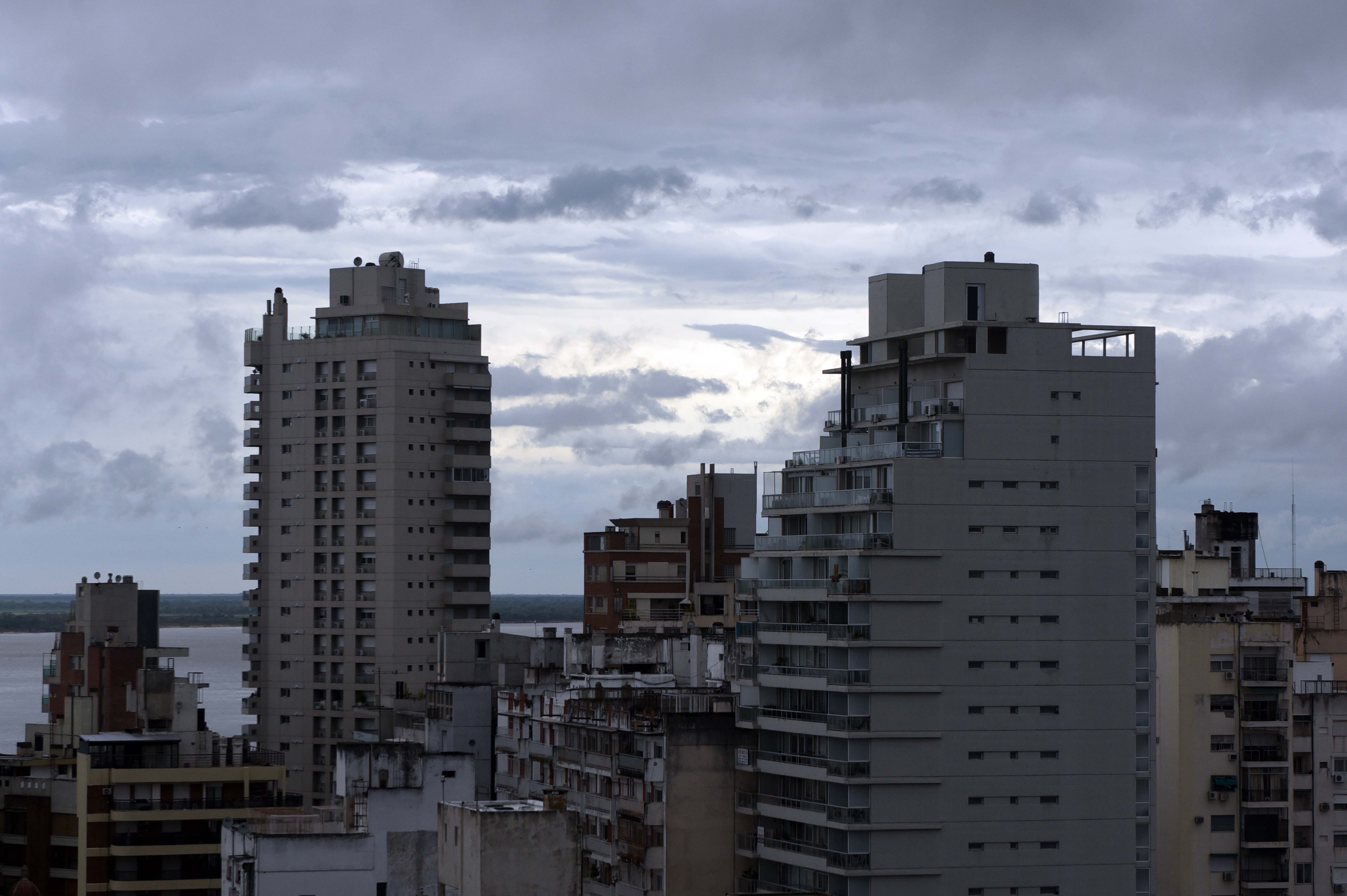 Noticias MR | Después de un viernes inestable, anticipan mejoras para el fin de semana Noticias MR | Después de un viernes inestable, anticipan mejoras para el fin de semana