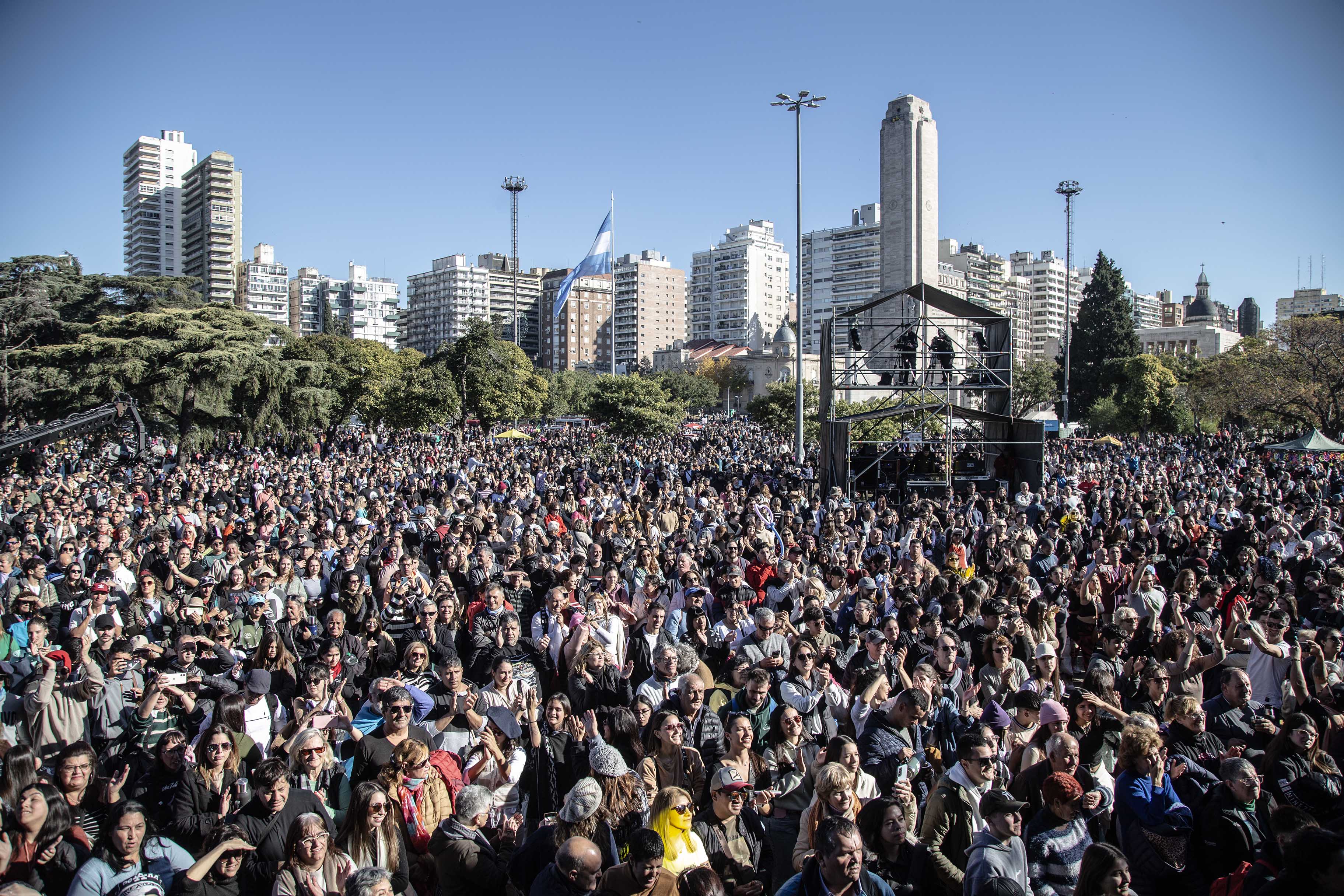20 de junio: Rosario vivió una celebración histórica con 350 mil personas