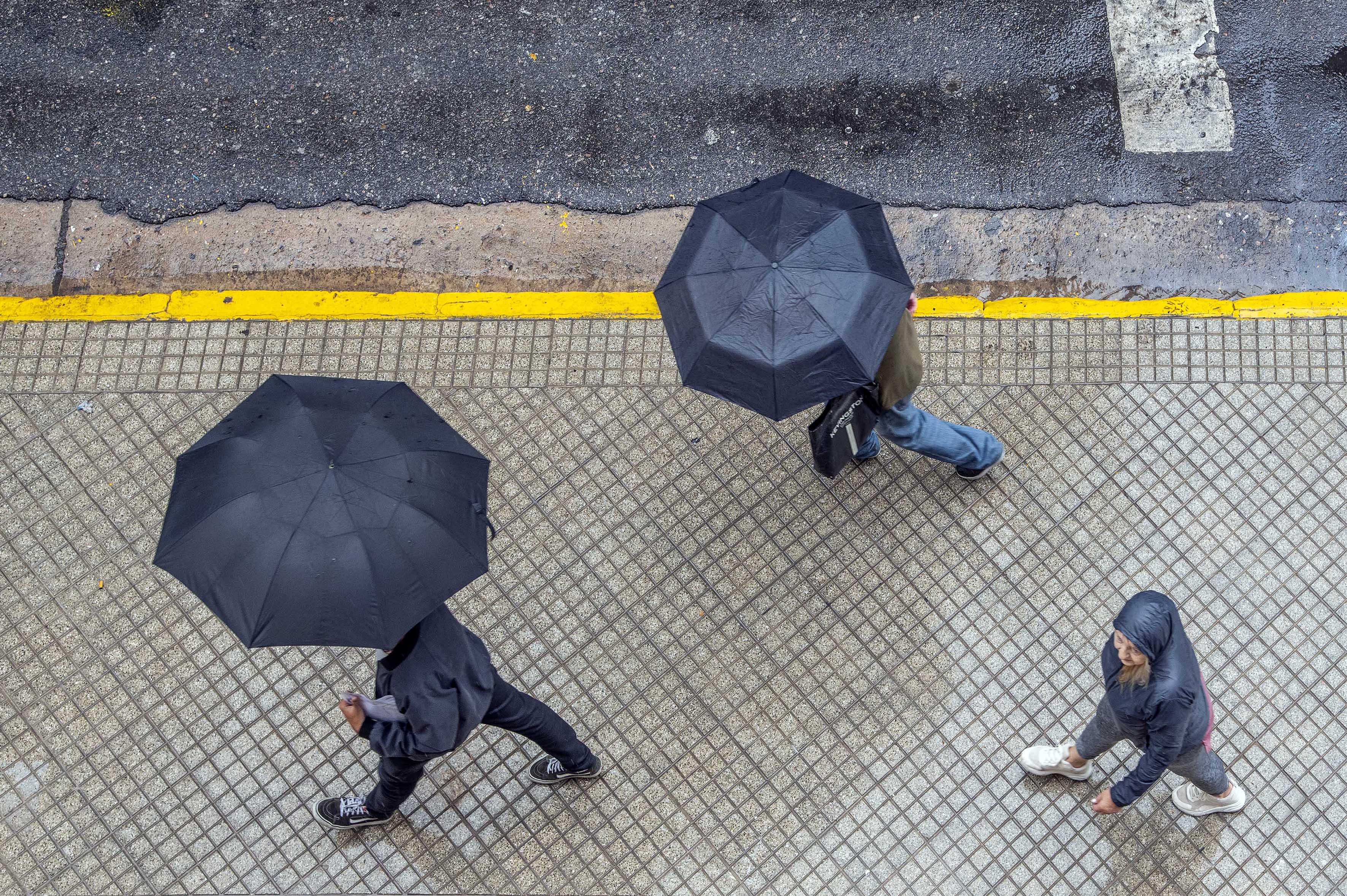 Después de mucho sol el fin de semana culmina con altas probabilidades de tormentas