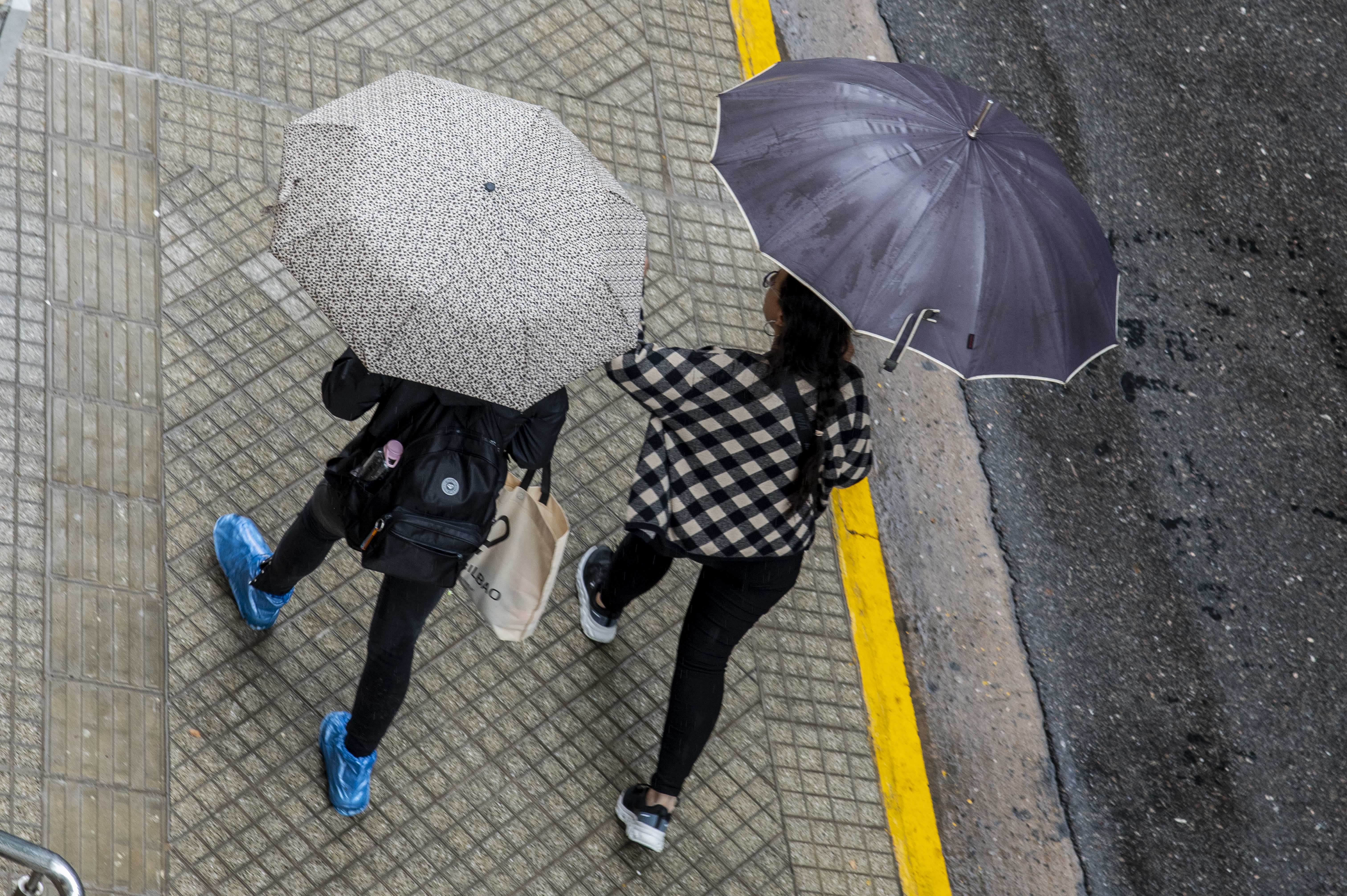 Noticias MR | Se desplazó el alerta amarilla por tormentas para la madrugada y mañana de este lunes