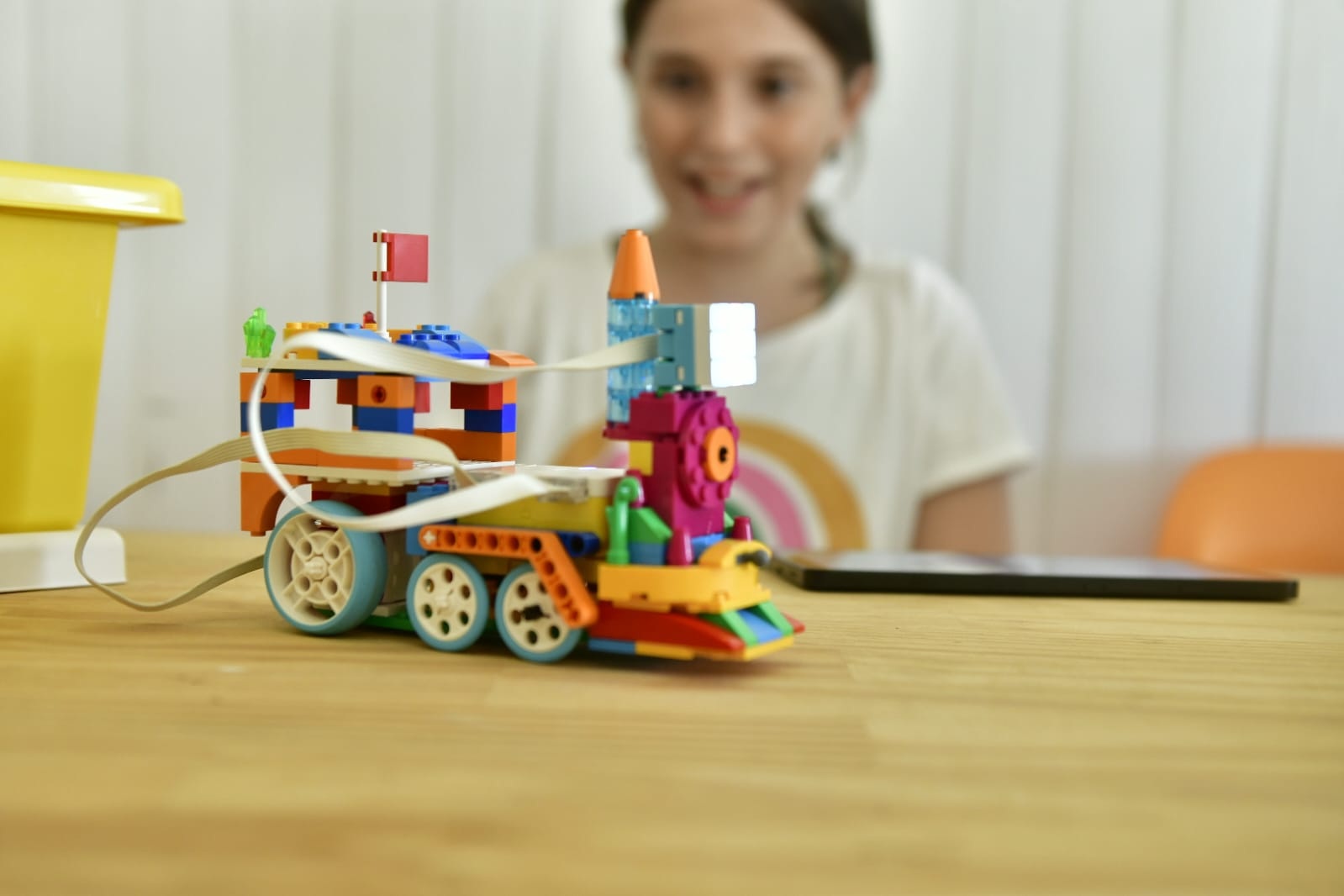 Noticias MR | Con 600 niñas y niños inscriptos, los talleres de robótica se disfrutan en los seis distritos