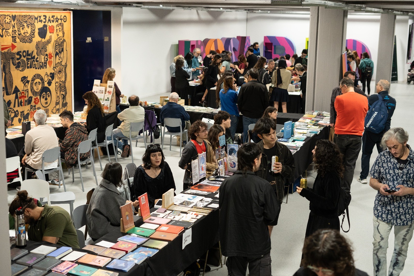 Noticias MR | «3NTR3»: la Municipalidad presenta un nuevo programa para artistas, profesionales de la cultura y agentes creativos